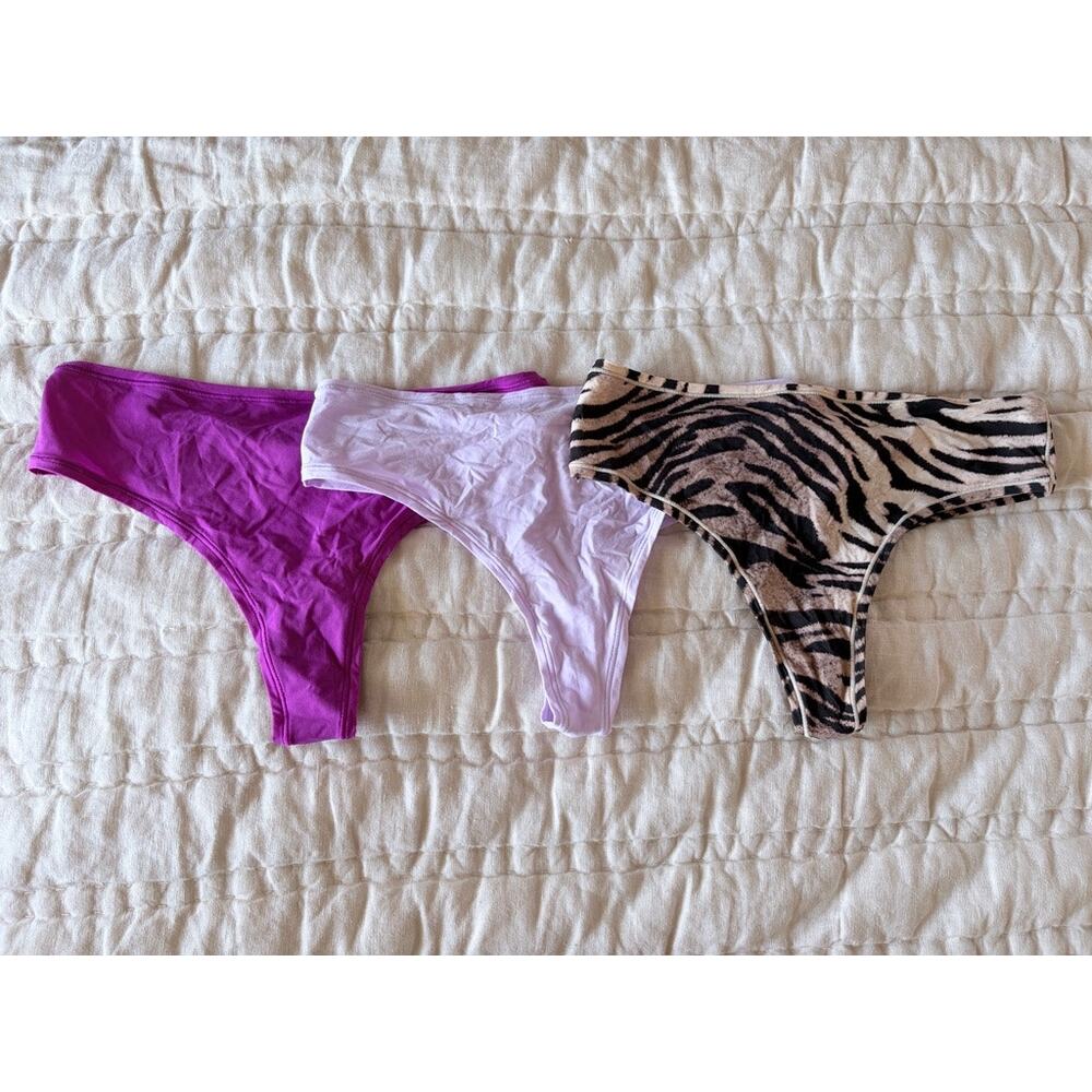 SKIMS Thong Bundle Size L Fuchsia Lavender Tiger Print 3 Pack